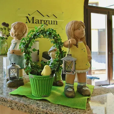 Residenza Chesa Margun 14-5 By Interhome Apartman